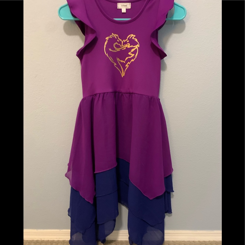 Disney brand Mal Descendants dress in excellent condition kids Medium/8 girls.